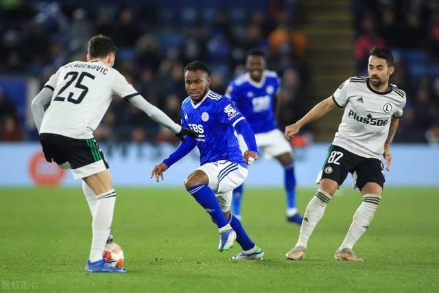 崔永熙21+8+5+4陈盈骏20+8 广州逆转险胜福建